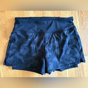 90 Degree by Reflex Black Camo Athletic 2fer Shorts Women’s Size Small
